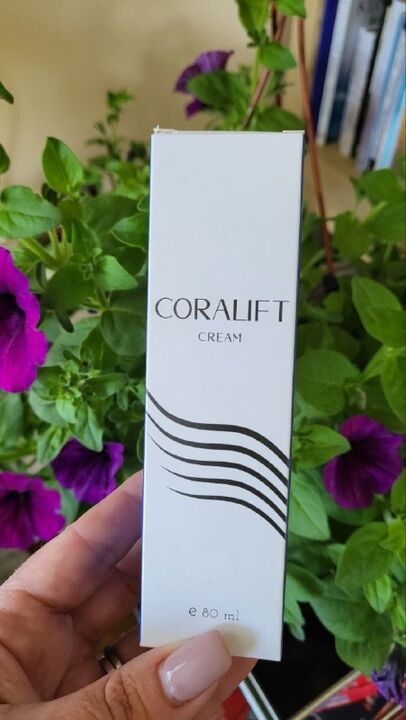 Experiences with Coralift cream, photo of the packaging